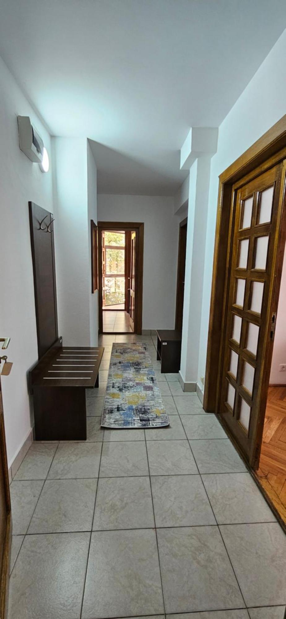 Apartment Zarnesti City Centre Vmp Free Parking Esterno foto